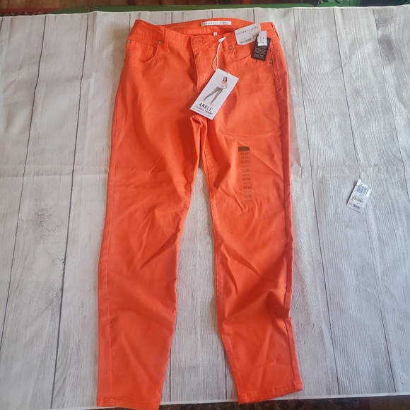 NWT celebrity Pink mid rise orange skinny pants size 11 - Picture 9 of 11